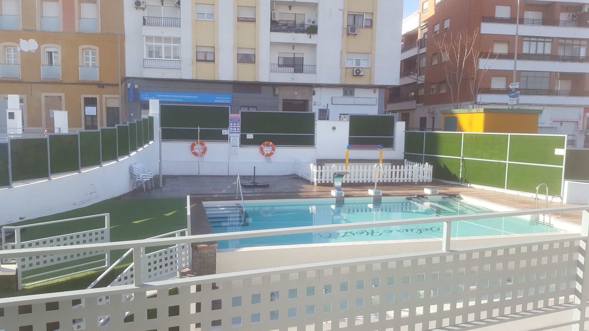 Deluxe Hostels & Suites Мерида Екстериор снимка